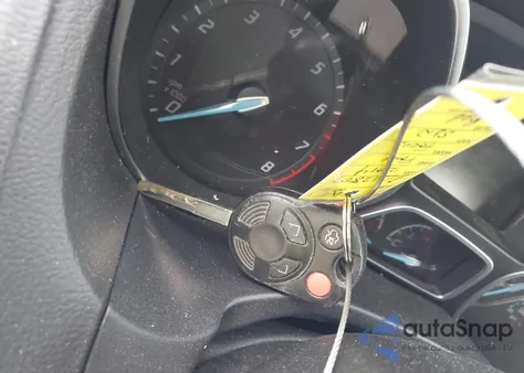 2014 Ford Focus Se из США, поврежденный, VIN 1FADP3F20EL312807